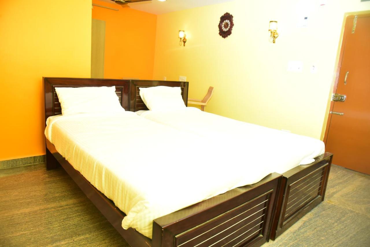 Sai Sadhan Residency Chittoor Eksteriør bilde